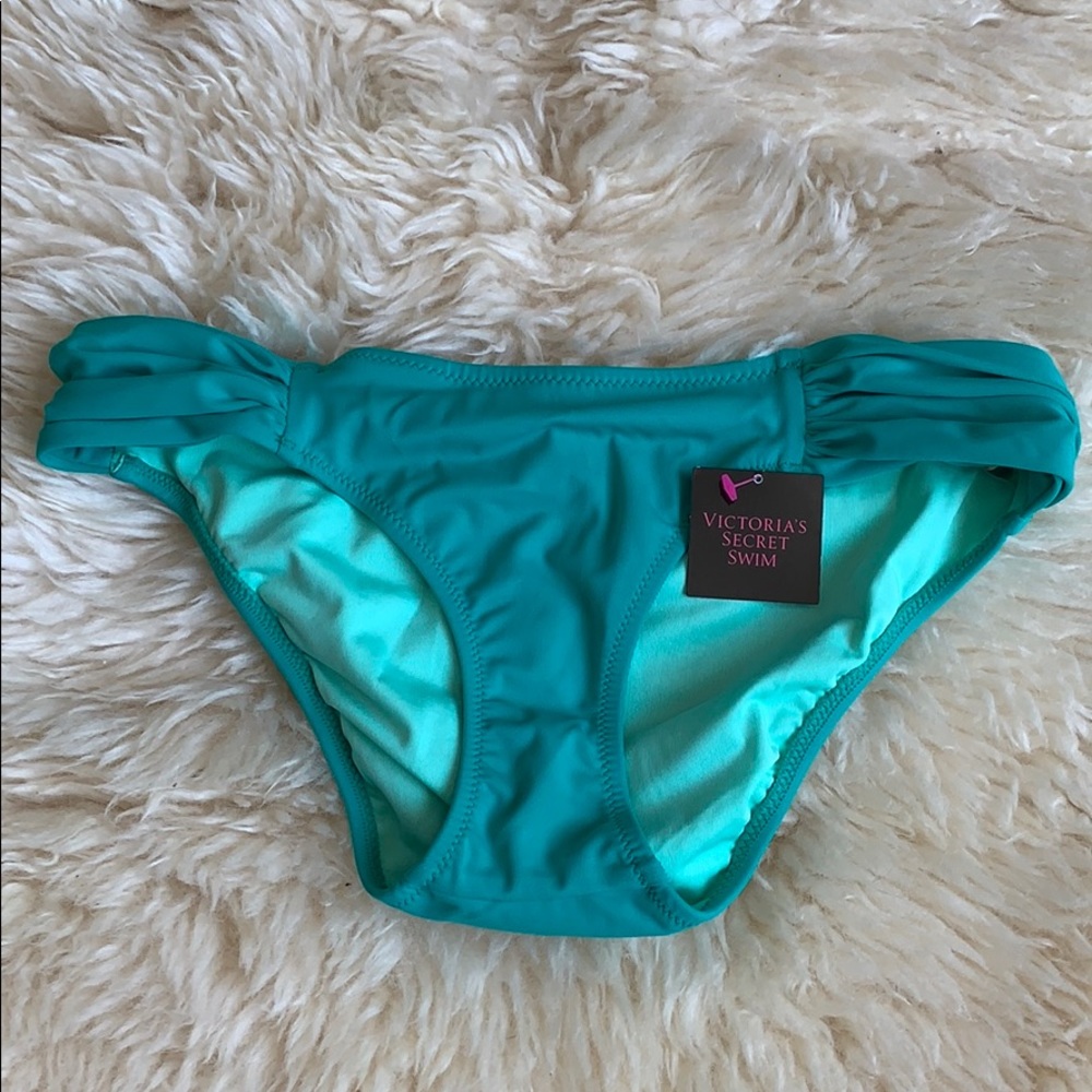 Victoria’s Secret cheeky swim bottom XS
